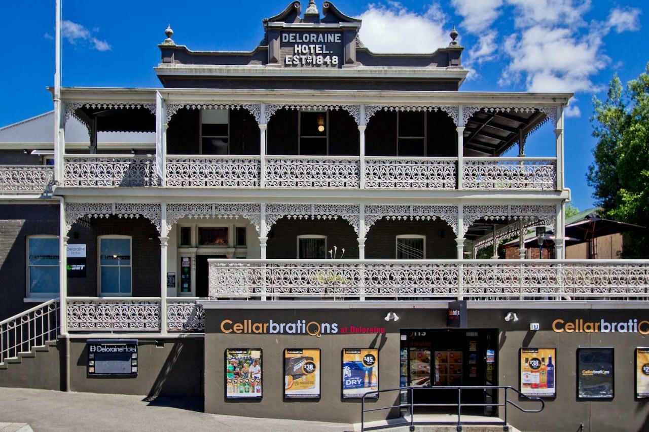 Deloraine Hotel エクステリア 写真